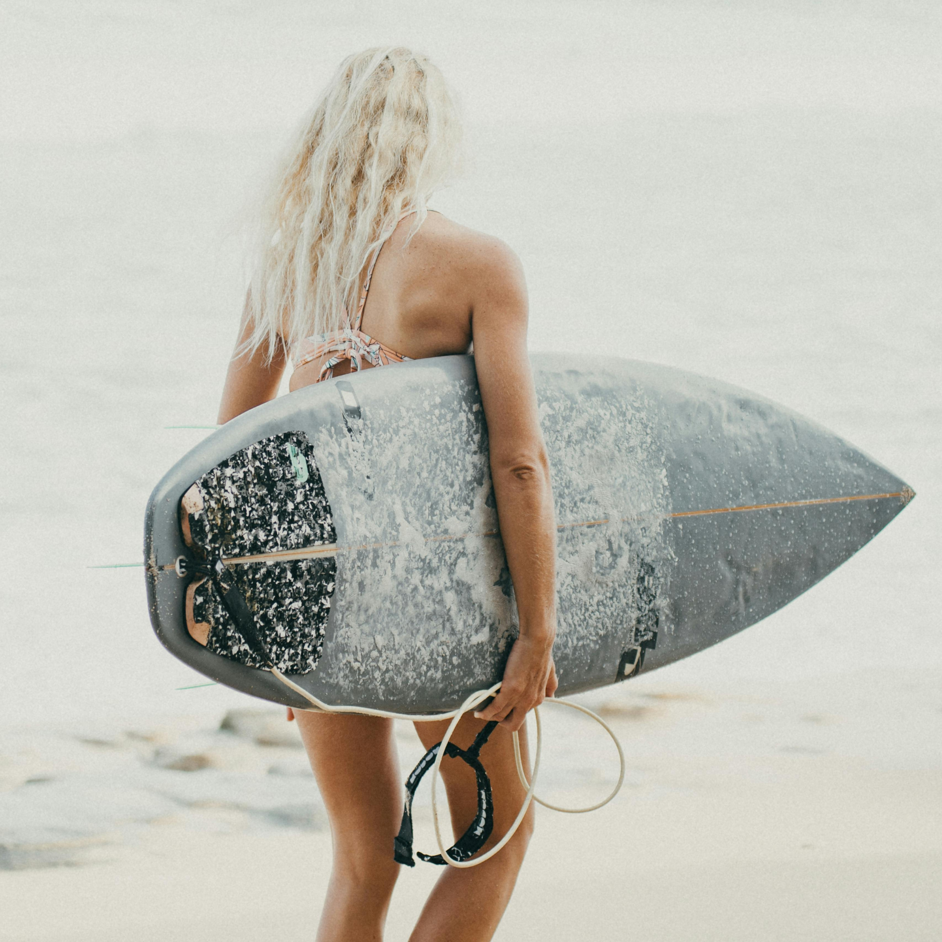 Maillot de bain pour surfeuse et kitesurfuses a l'ile maurice