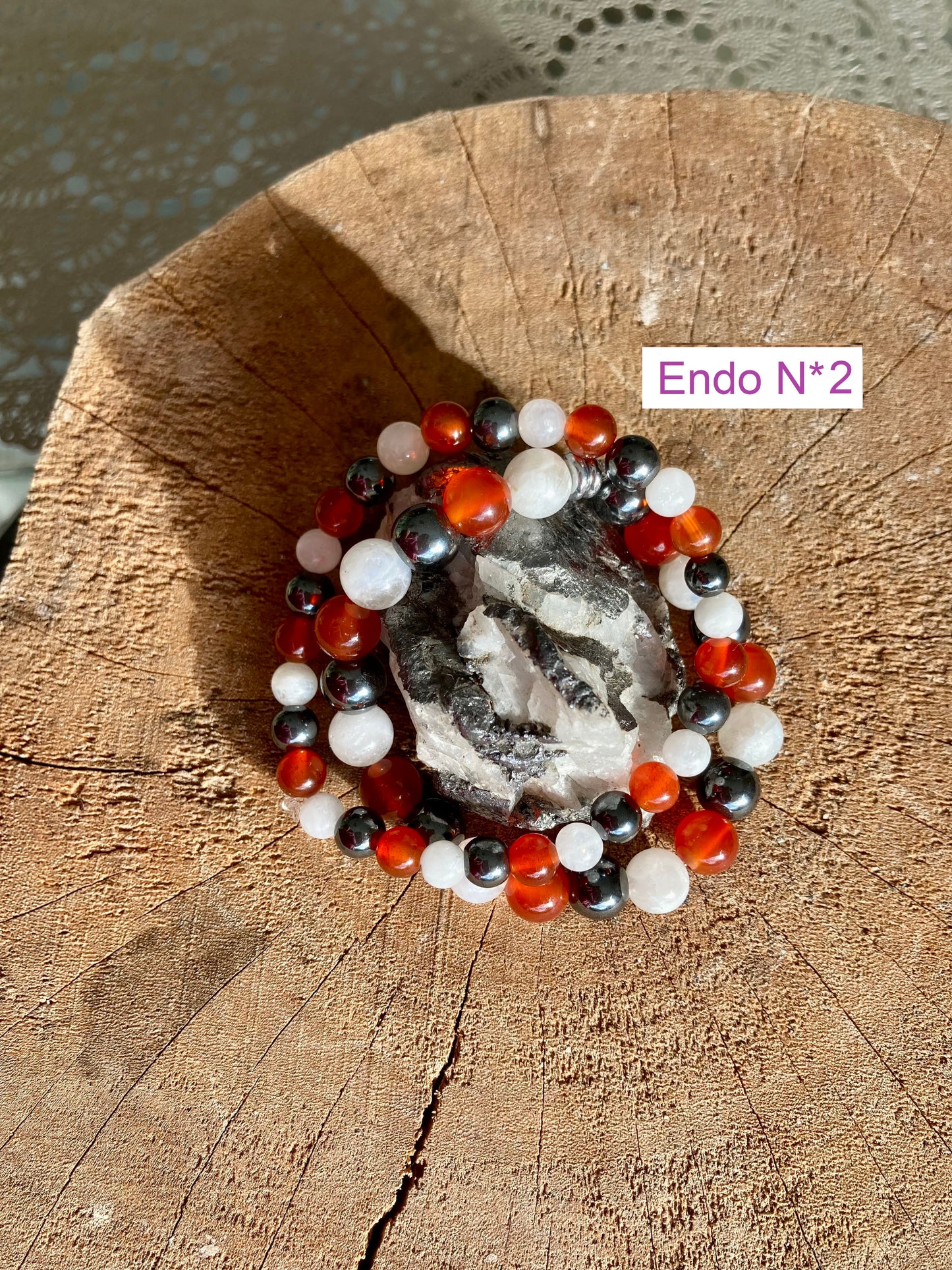 Lithotherapy Bracelet: Endometriosis